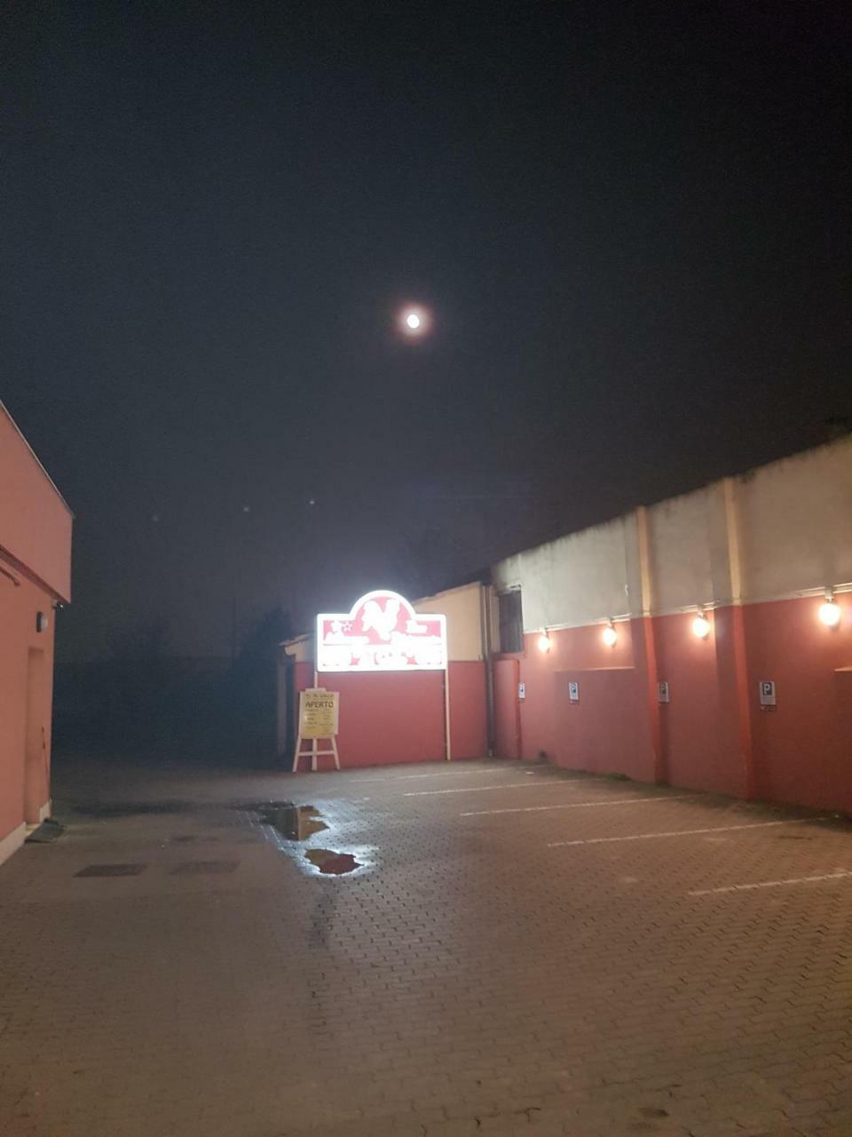 Albergo Ristorante Al Gallo Sanguinetto Esterno foto